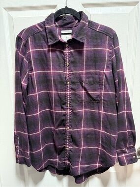 American Eagle Women’s Burgundy Purple Plaid Button-Up Shirt size L